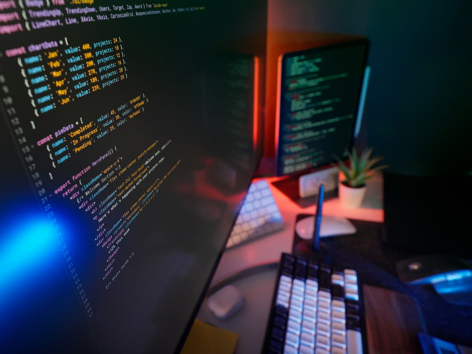 Environnement de développement affichant plusieurs vues de code applicatif